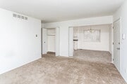 2HAB, 1BA - 940 ft²