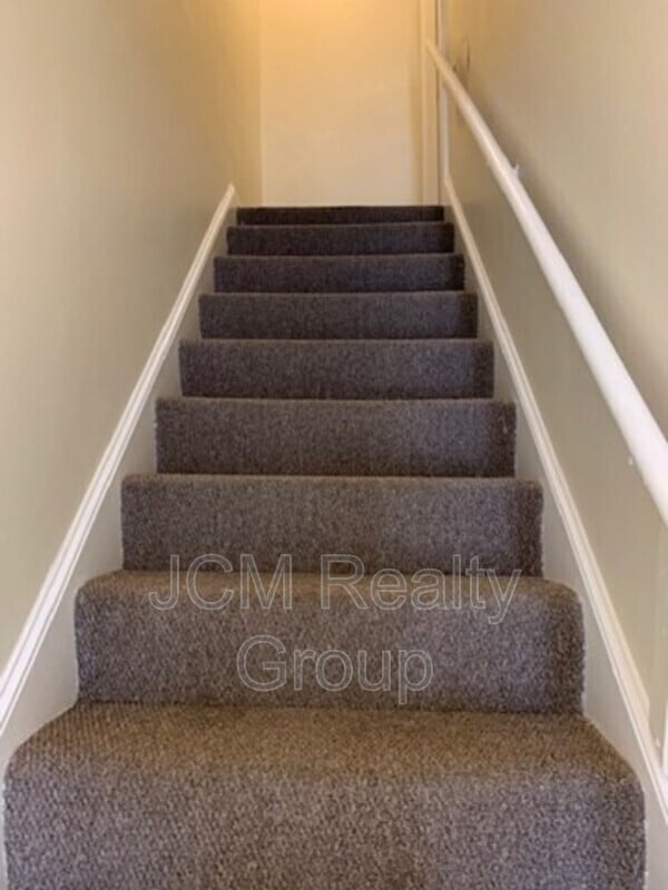 Photo - 161 Delhi St