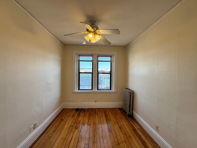 Photo - 439 Cambridge St Unit 5