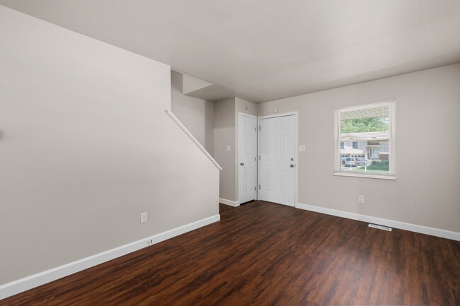 Park Charles Apartments Townhomes