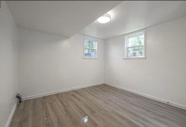 Photo - 915 E Ave E Unit 915 East Avenue E