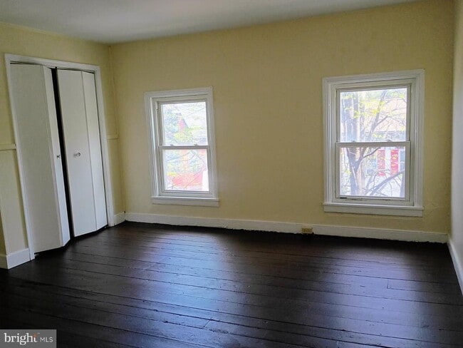 Photo - 309 E Main St