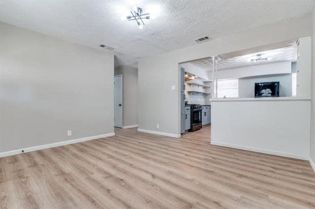 Photo - 4555 Sandra Lynn Dr