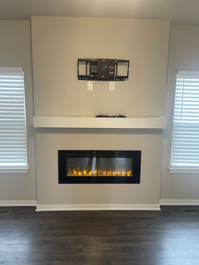 Photo - Spacious recently built home just west of Waukee!