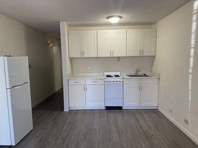 Photo - Likini West Studio Unit. Salt Lake Neighbo...