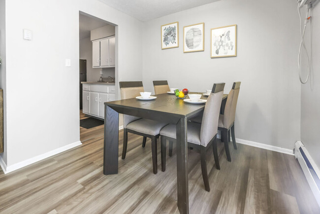 Lakeland Tower - Lakeland Tower Apartments