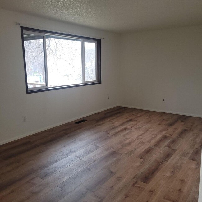 Photo - Goeco, Inc-PM-018-0013-533-535 Unit 1