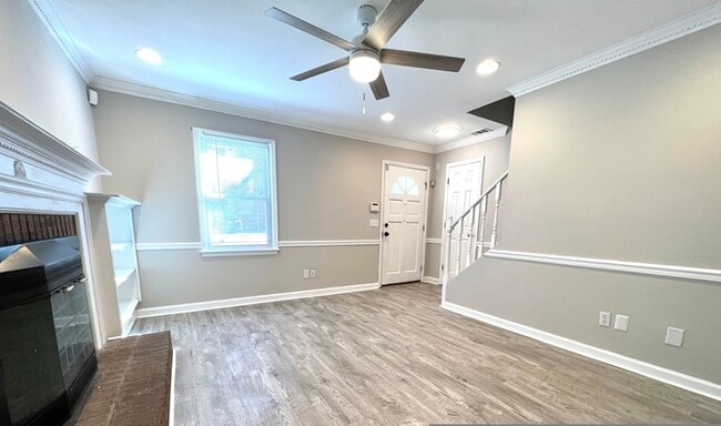 Photo - 14 Crescent Ln