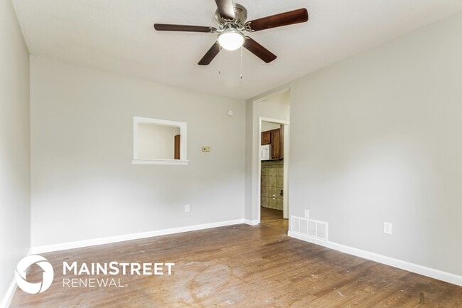 Photo - 8044 Jamesbrook Dr