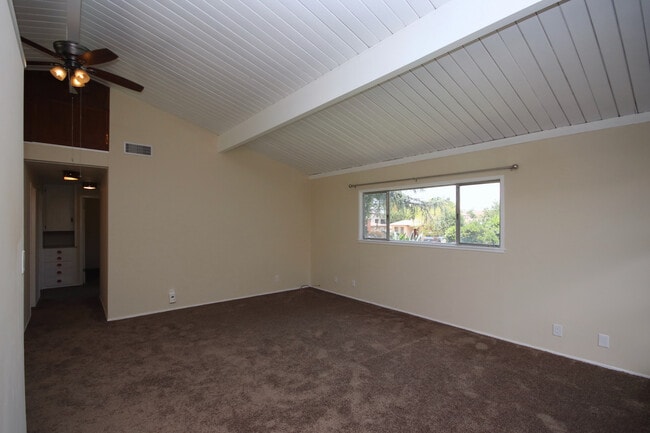 Photo - 2455 Cooley Plz