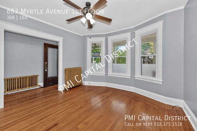 Photo - 687 Myrtle Ave