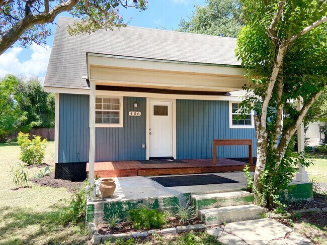 Building Photo - 406 S Main St Rental