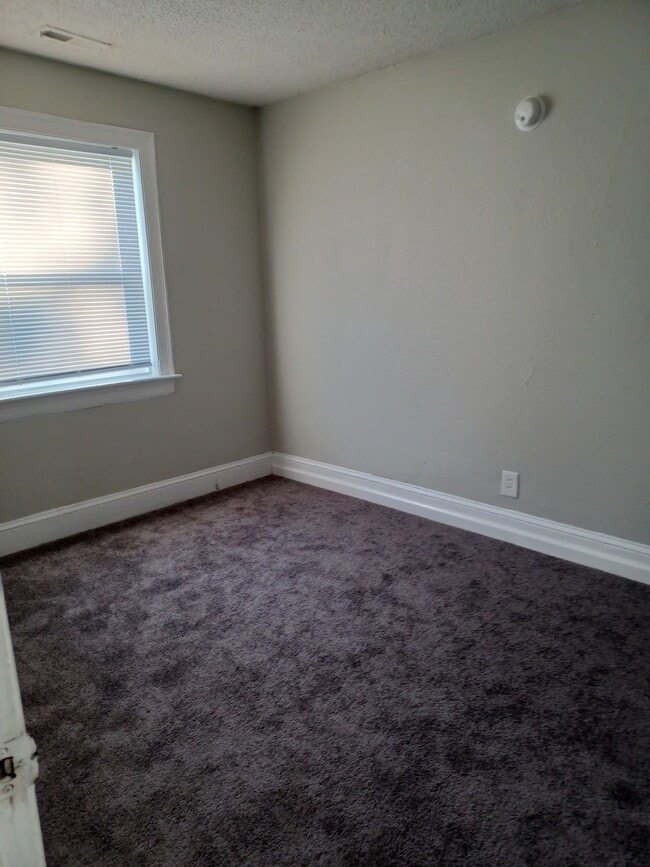 Photo - 921 Eubanks St