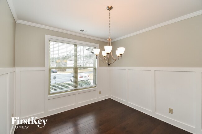 Photo - 97 Dunston Way