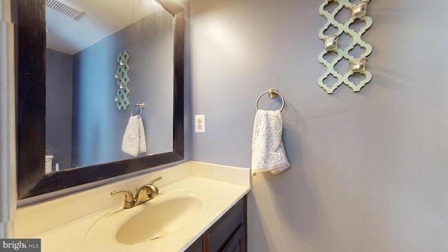 Photo - 200 Mill Cross Ln