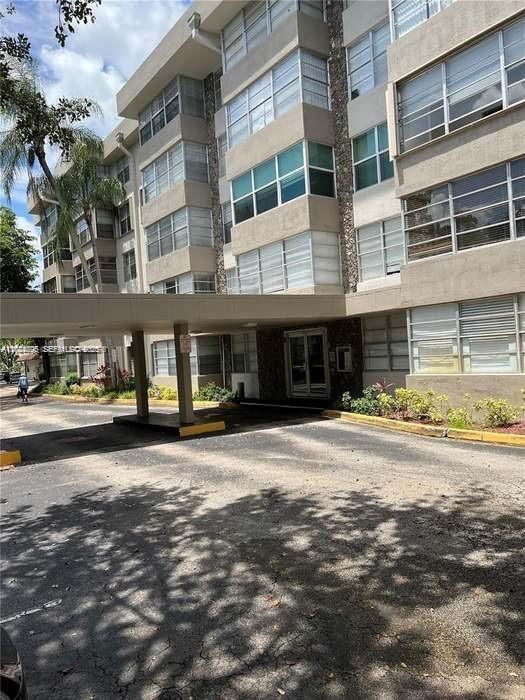 Photo - 6700 Cypress Rd Unit 409