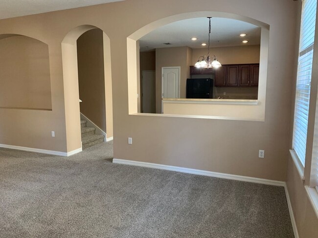 Photo - 3/2.5 Condo in Harmony