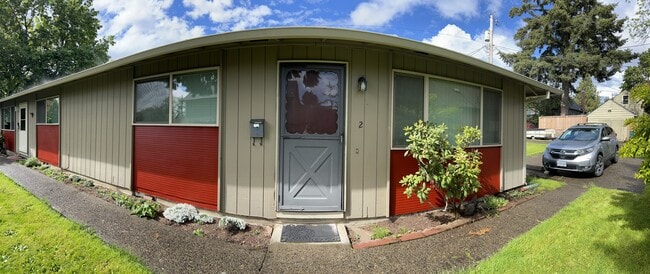 Photo - 1909 G St Unit 2