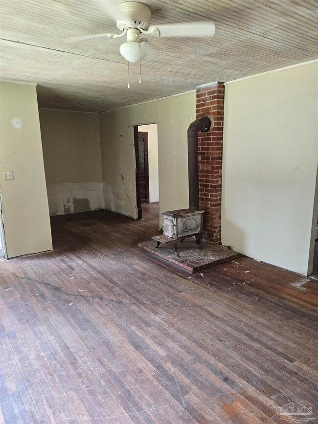 Photo - 2410 Ladd Dr