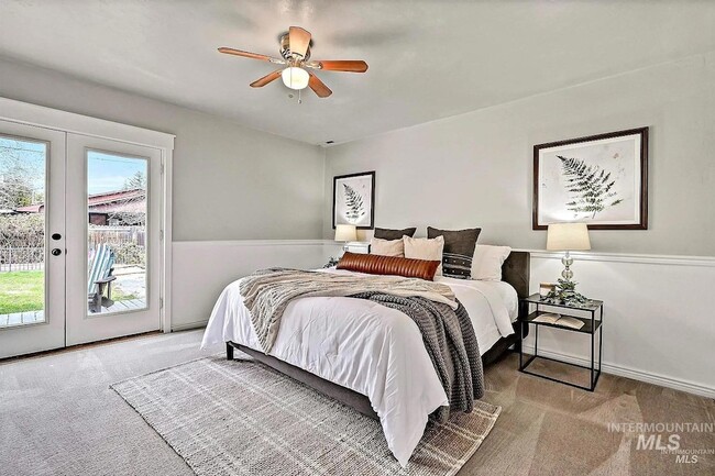 Photo - 2818 W Edson St