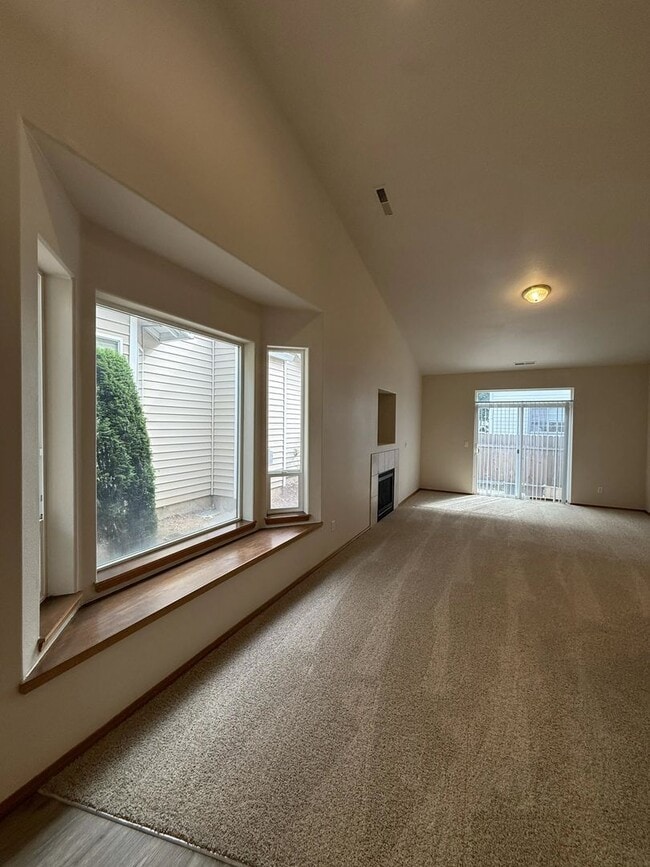 Photo - 2117 NE 81st Ave