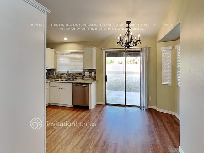 Photo - 30737 N Royal Oak Way