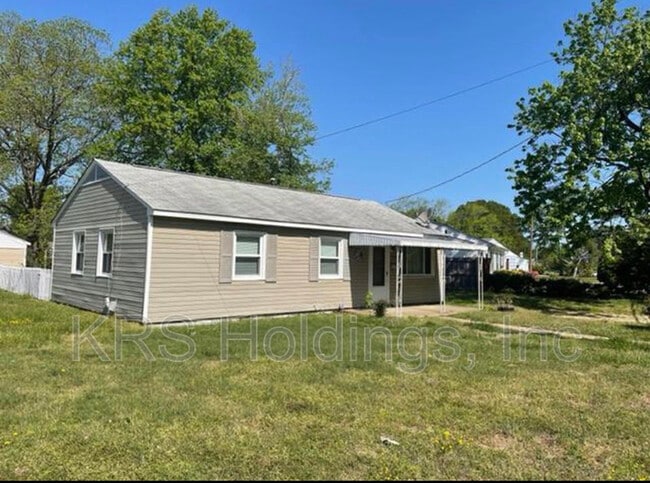 Building Photo - 1301 Grimes Rd