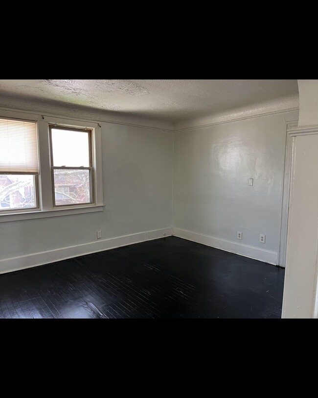 Photo - 15849 Indiana St Unidad Upper