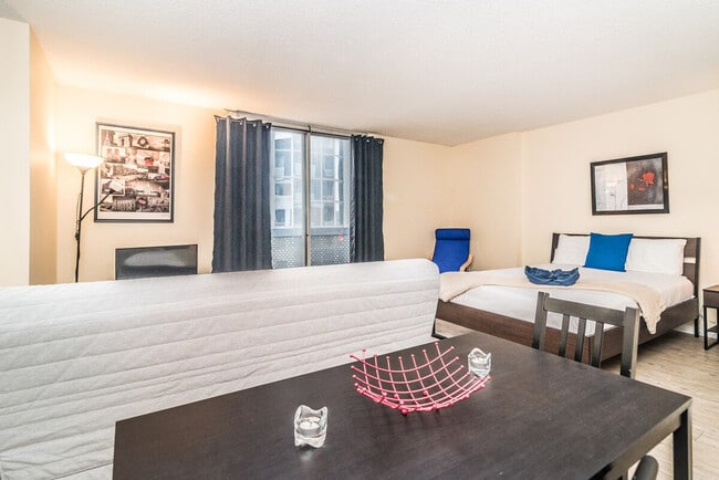 Building Photo - 1191 Rue Saint-Dominique