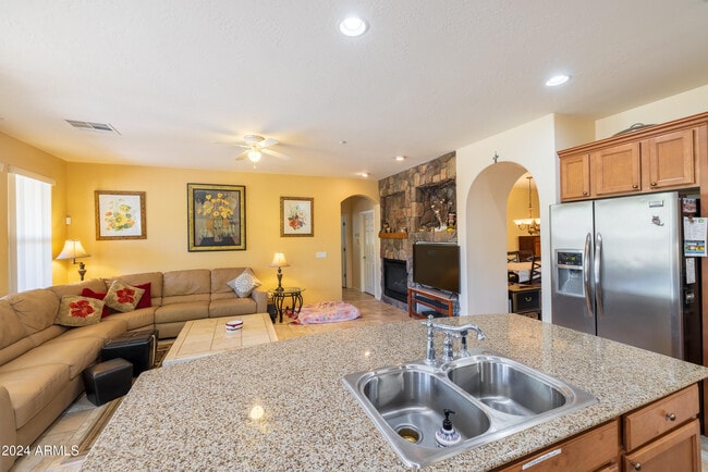 Photo - 12114 W Lone Tree Trail