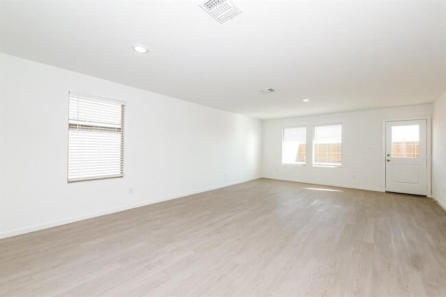 Photo - 12508 Huntington Rdg Wy