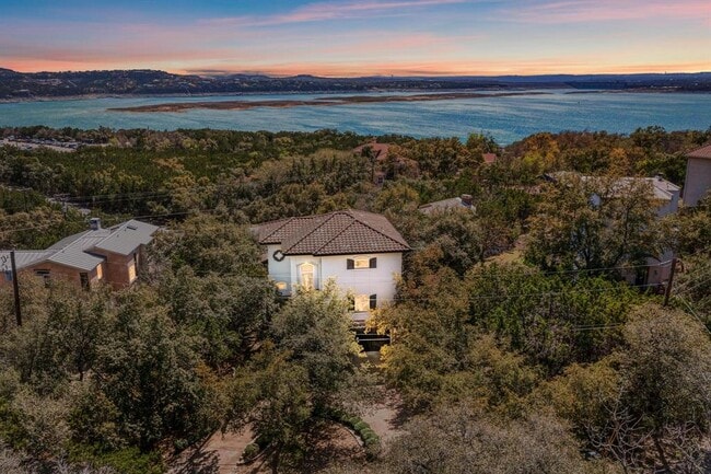 Photo - 13803 Lakeview Dr