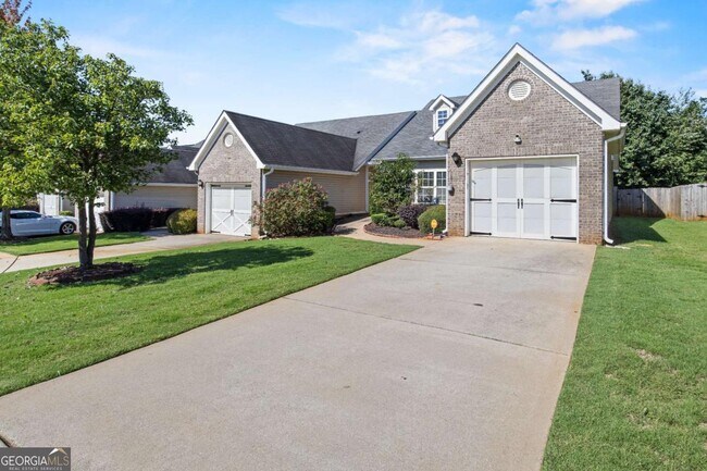 Photo - 935 City Park Dr