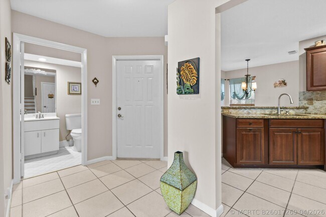 Photo - 1003 Ocean Dunes Cir