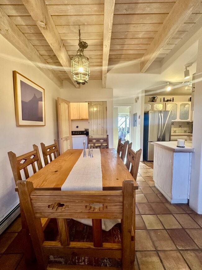 Photo - 624 Galisteo St