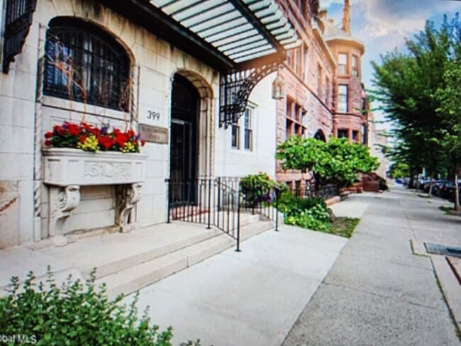 Photo - 399 State St Unit 506