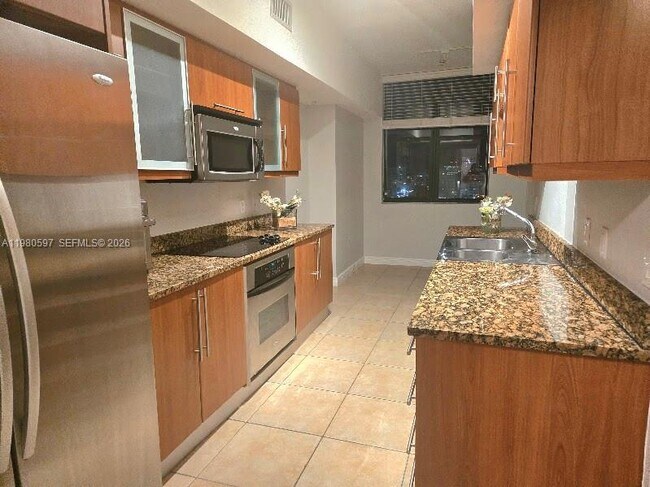 Photo - 888 Douglas Rd Unit 1114