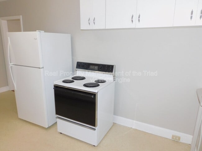 Photo - 2644 Walker Ave