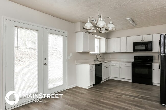 1724 Laurel Creek Cir