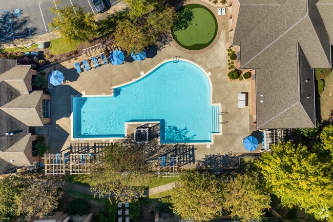 Pool - Lakeshore Ridge