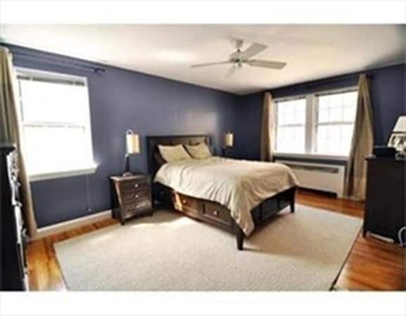 Photo - 1498 Beacon St Unidad 4