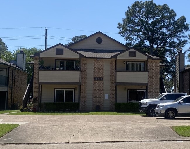 Building Photo - 13603 Ravensway Dr Unit A