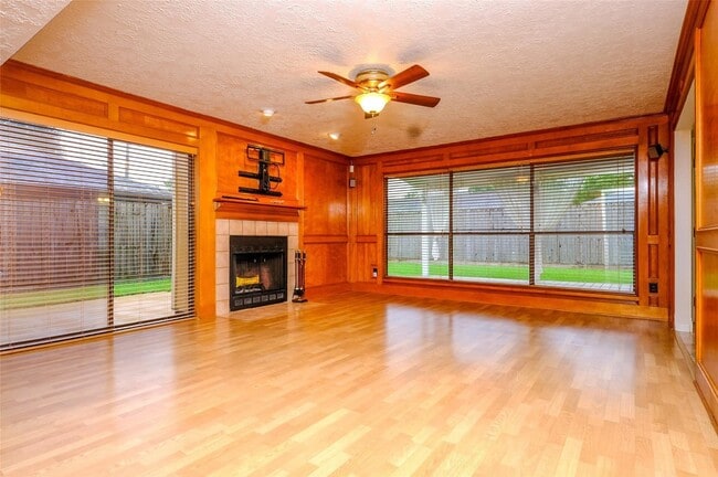 Photo - 2520 Hadley Cir