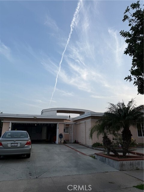 Photo - 8220 Briarwood St