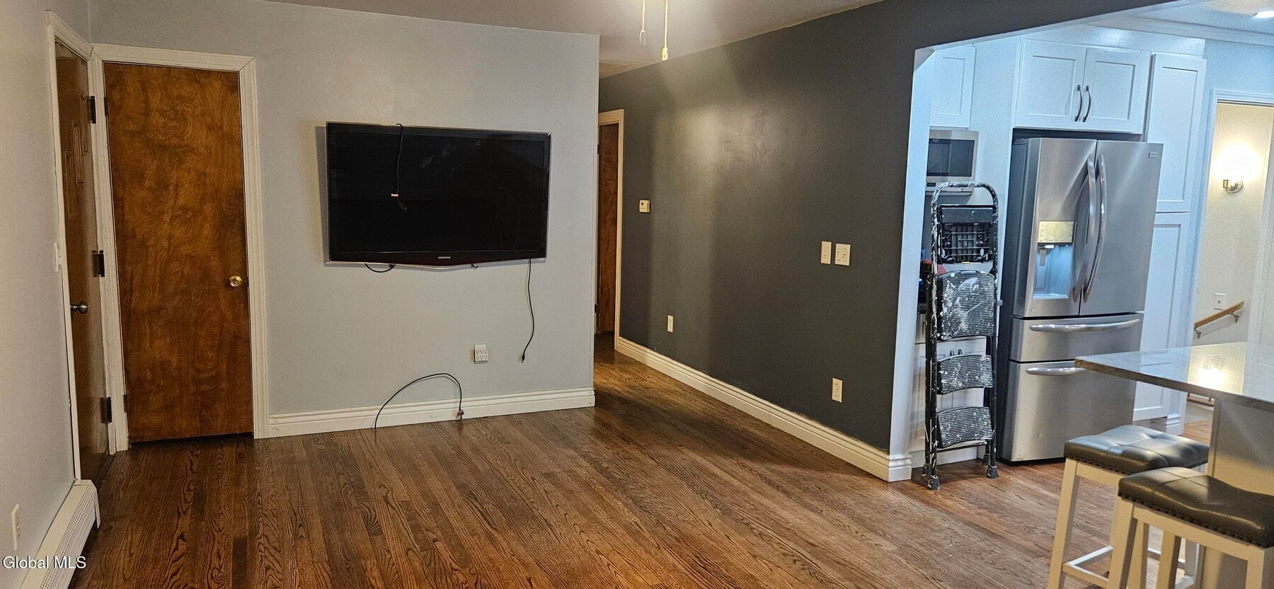 Photo - 1364 Evergreen Ave