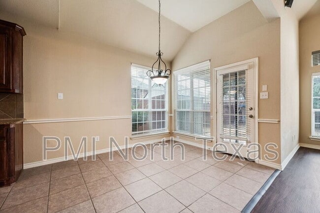 Photo - 12213 Crab Apple Ln