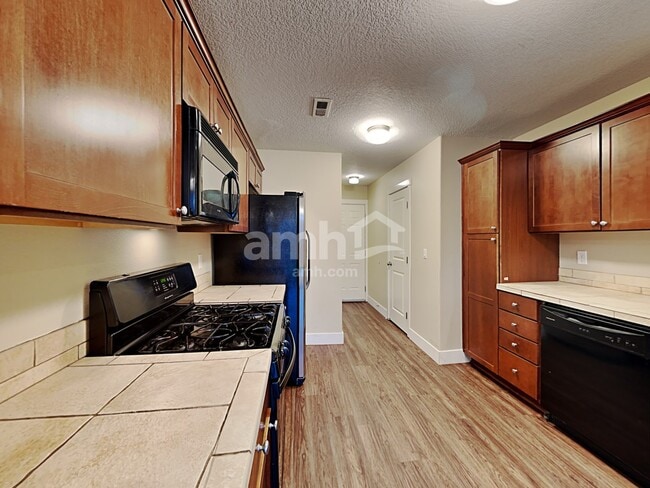 Photo - 847 NW 1st Ave