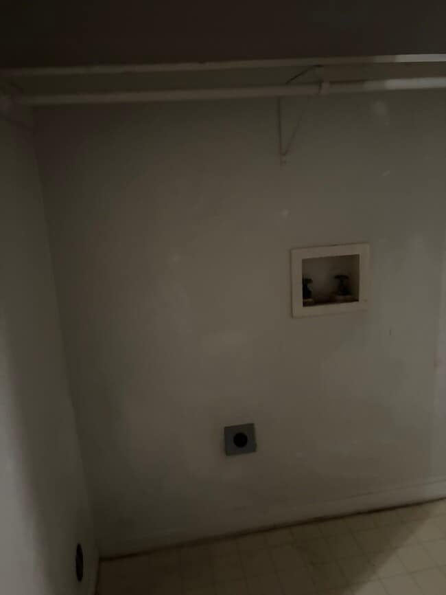 Photo - 1208 Bush River Rd Unit R7