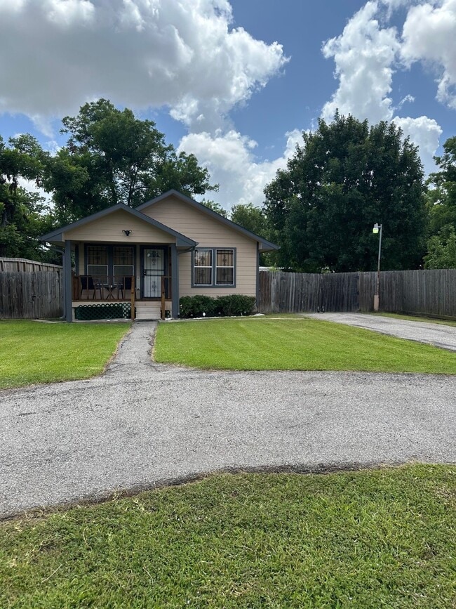 Photo - 3914 Kashmere St