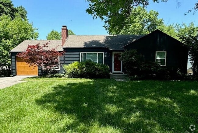 Building Photo - 4100 W 59th St Rental